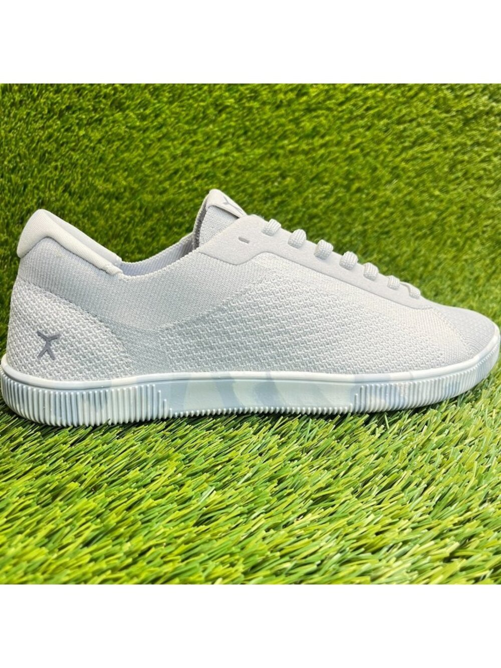 Flux Footwear Adapt Trainer Gray Mens Size 9.5 Athletic Knit Shoes Sneakers